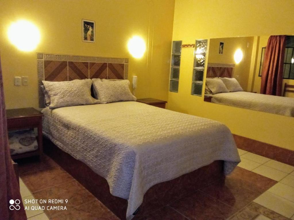Motel Sahara Suites Barranca Ngoại thất bức ảnh